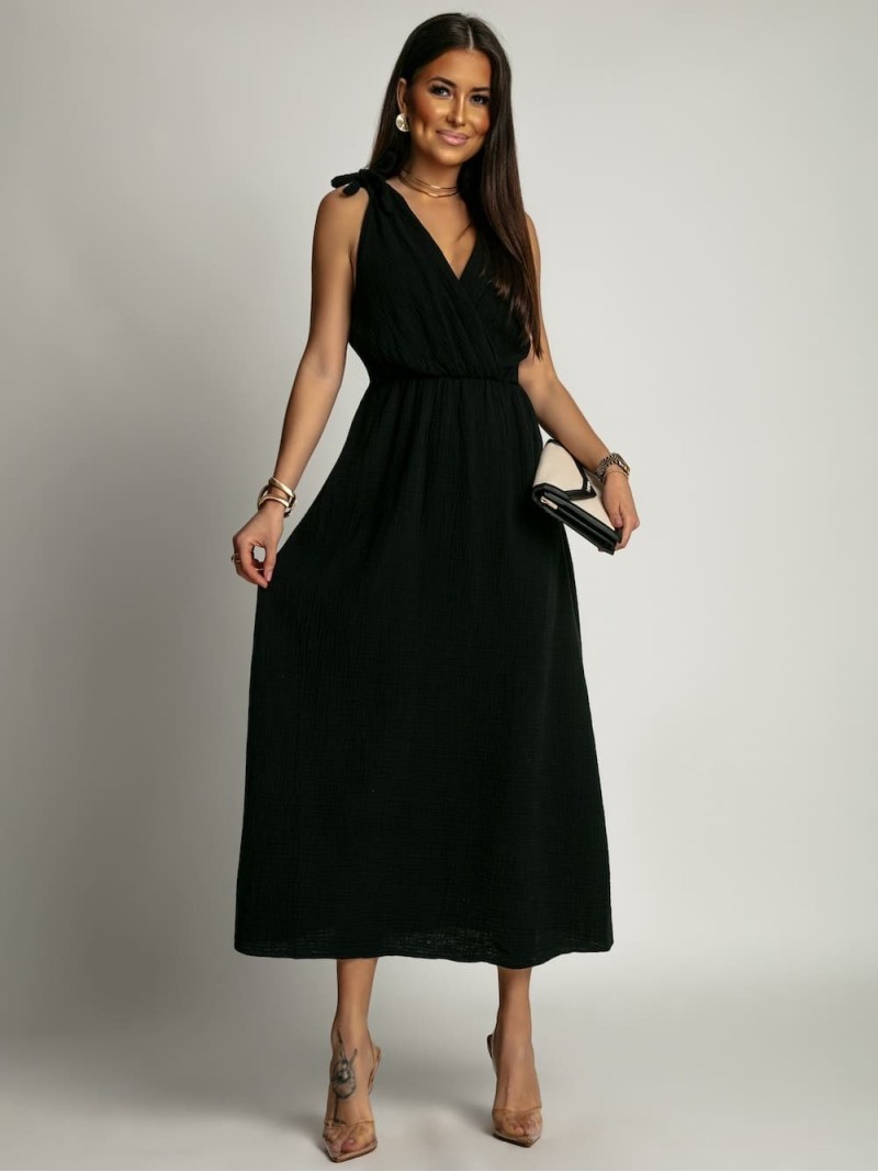 Muslin summer dress with an envelope neckline, black SF22317